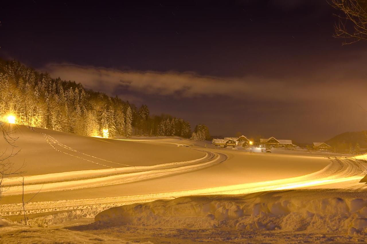 Hotel Fischerwirt Natur Waldspa ไฟสเตอเนา ภายนอก รูปภาพ