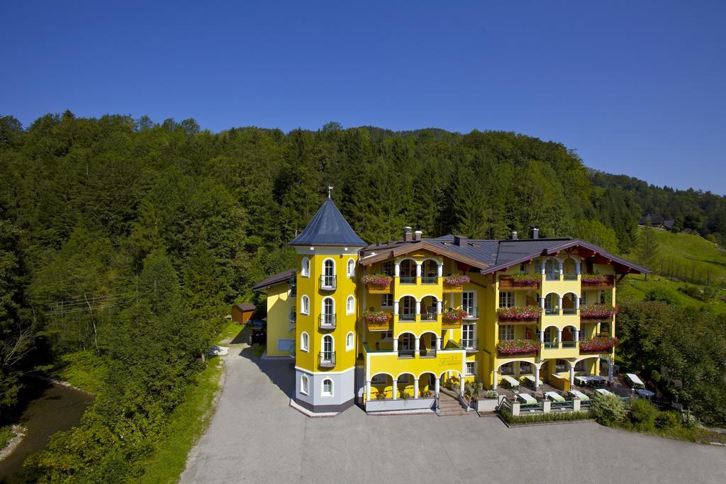 Hotel Fischerwirt Natur Waldspa ไฟสเตอเนา ภายนอก รูปภาพ