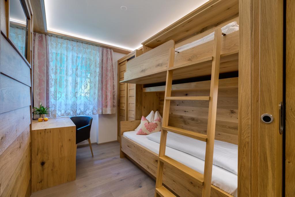 Hotel Fischerwirt Natur Waldspa ไฟสเตอเนา ภายนอก รูปภาพ